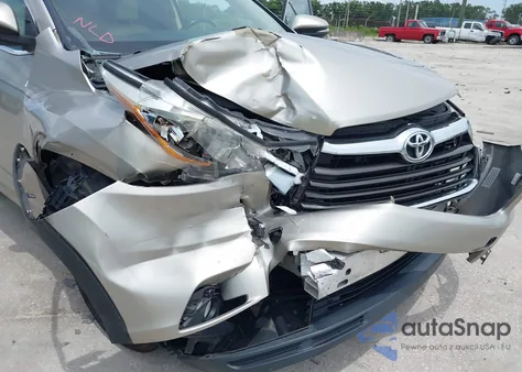 2015 Toyota Highlander Xle V6 из США, поврежденный, VIN 5TDKKRFH8FS086653